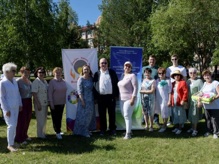Любимый и тёплый праздник. Любимый и тёплый праздник.